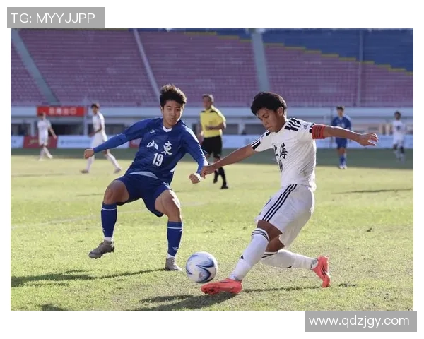 杨朋足球:从青训到职业赛场的成长之路与未来展望